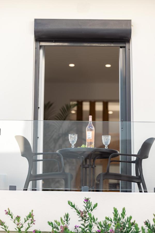 Olvos Suite Naxos City المظهر الخارجي الصورة